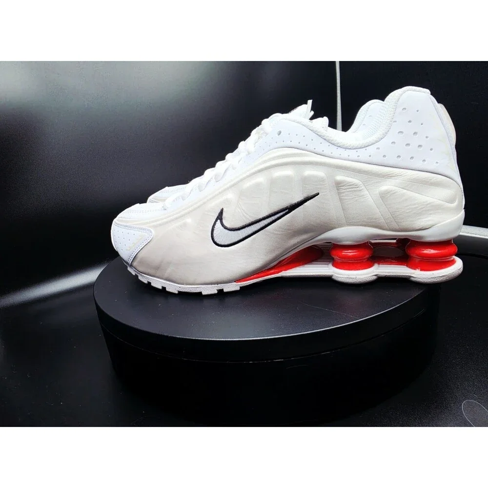 Nike Shox R4 (GS) Kids Sneakers White/Black CW2626-102 SIZE US 8 WOMEN/6.5Y